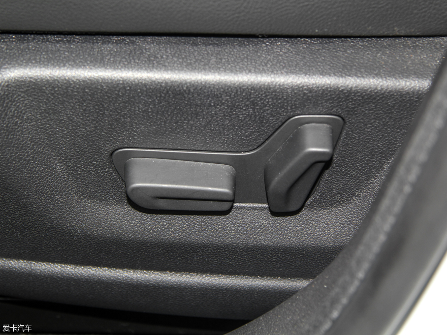 2015(bio)3008 1.6T _m˹