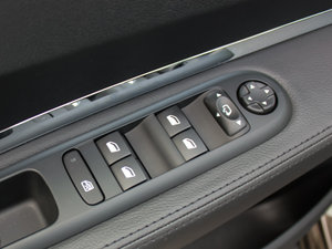 20152.0L Ԅӳ {܇ƅ^(q)	