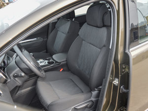 2015款2.0L 手动经典版 主驾驶座椅