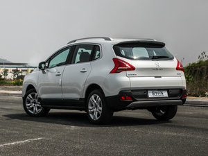 2015款2.0L 自动经典版 左后45度