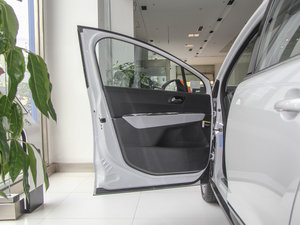 2015款1.6T 罗兰加洛斯限量版 驾驶位车门