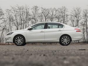 2015款1.2T 自动豪华版 正侧（左）