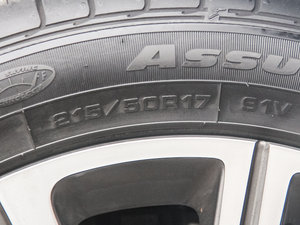 2015款1.2T 自动豪华版 轮胎尺寸
