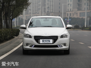 東風標致2016款標致301