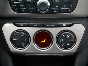 2016款1.6L 自动豪华版 空调调节
