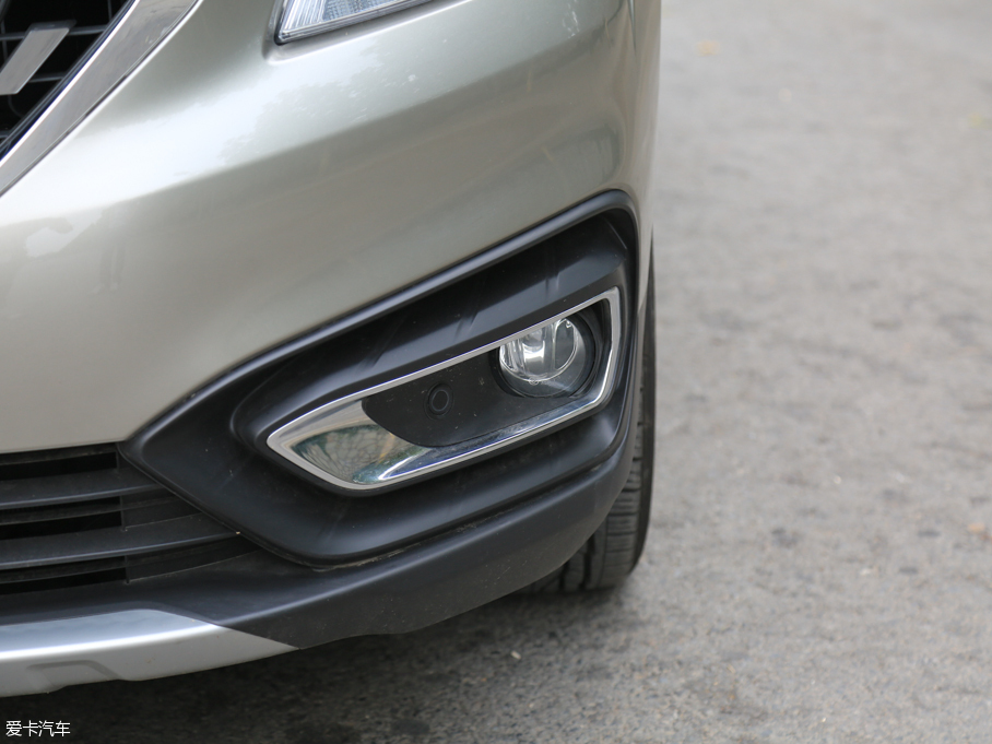 2016���(bi��o)��3008 1.6THP �Ԅ�(d��ng)���а�