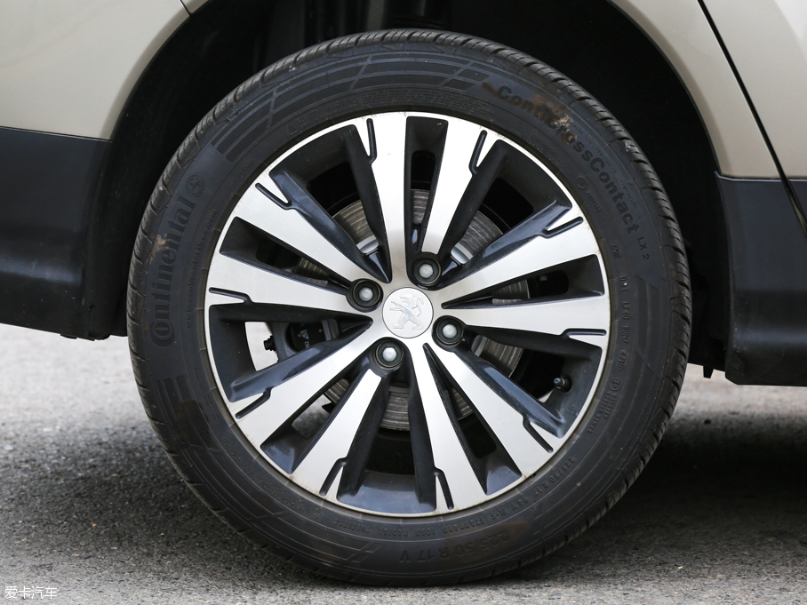 2016�����3008 1.6THP �Ԅ����а�