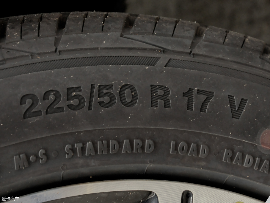 2016�����3008 1.6THP �Ԅ����а�