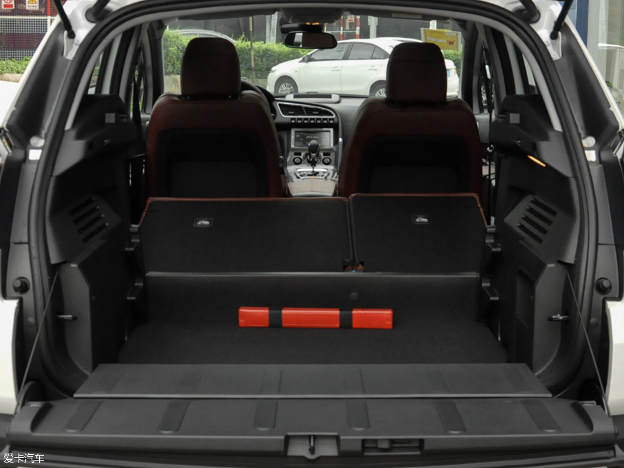 2016���(bi��o)��3008 1.6THP �Ԅ�(d��ng)���а�