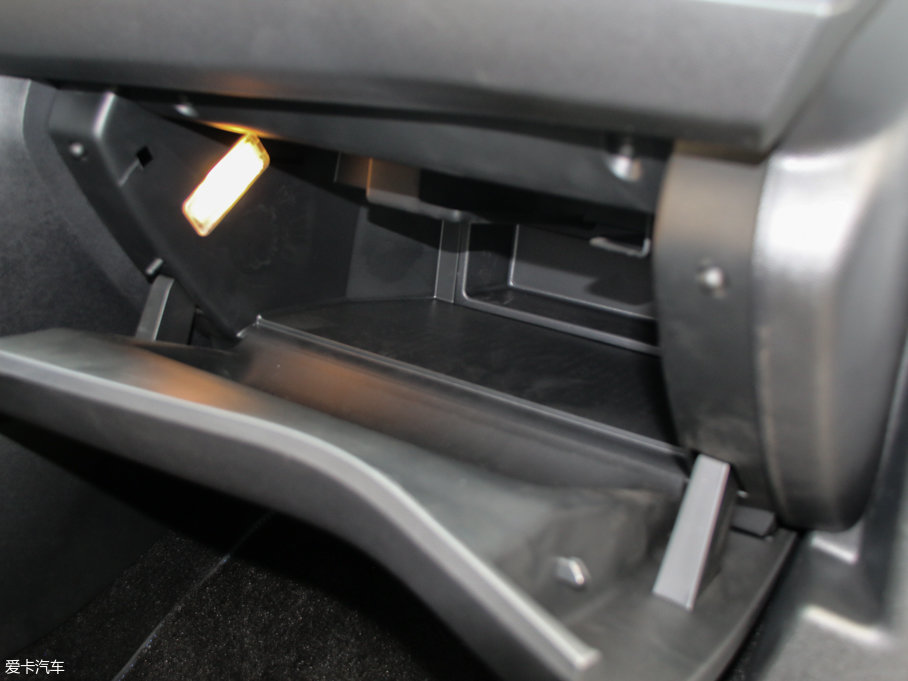 2016���(bi��o)��308 350THP �Ԅ�(d��ng)���F��