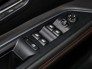 2017380THP Ӣ {܇ƅ^	