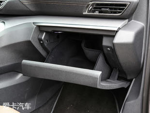 東風標致2017款標致5008