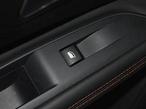 2017380THP Ӣ 7 п؅^