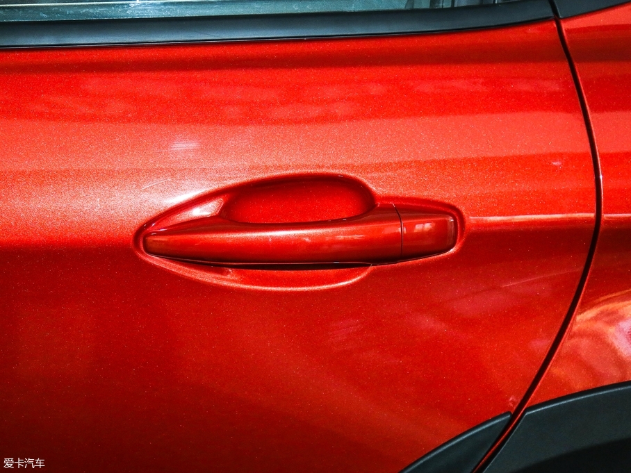 20182008 230THP Ԅӕrа