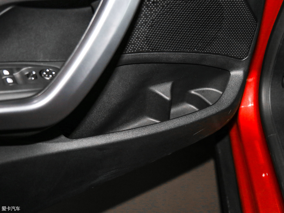 20182008 230THP Ԅӕrа