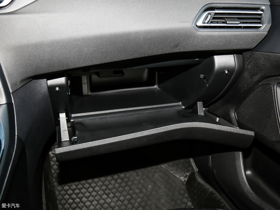 2018308 1.6L քӕrа