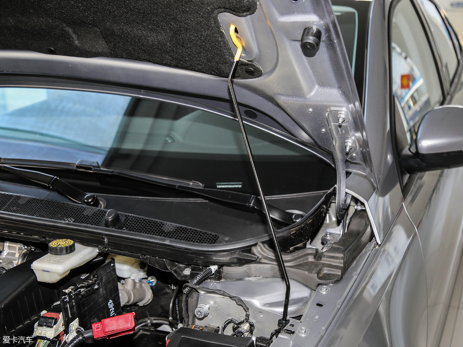 2018308 1.6L քӕrа