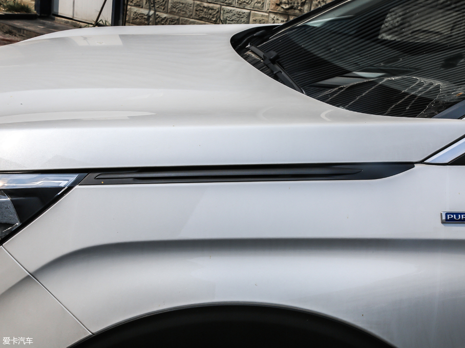 2018���(bi��o)��4008 350THP ��Ӣ��