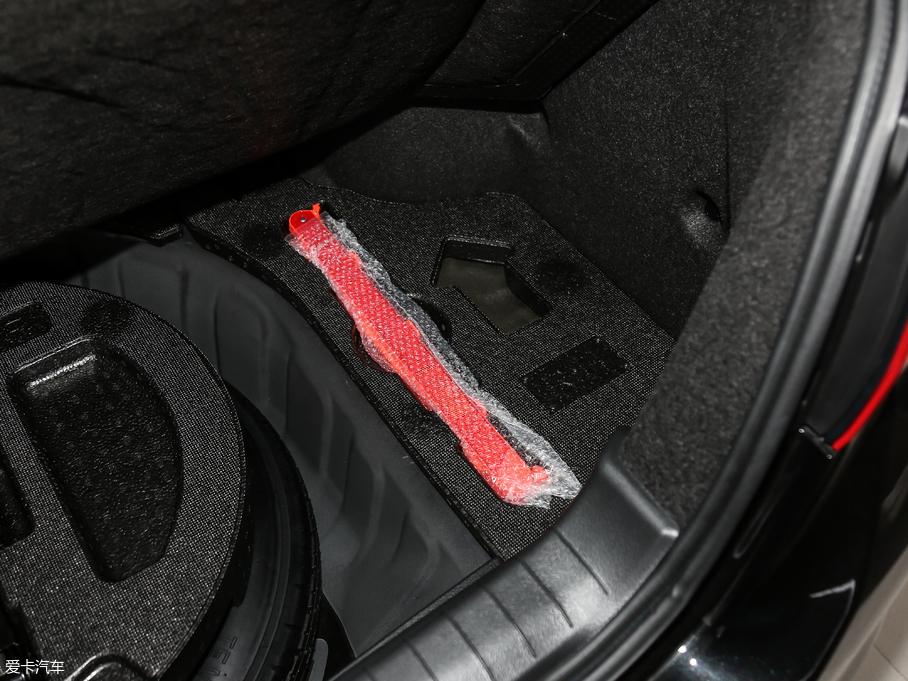 2018[ Ŀ 2.0L XL M(jn)