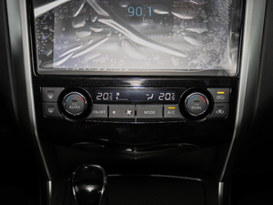 20182.0L XL M(jn) {(dio){(dio)(ji)