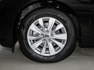 2018Ŀ 2.0L XL M ݆Ȧ