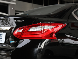 2018Ŀ 2.0L XL M(jn) (x)(ji)^