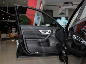 2018Ŀ 2.0L XL M(jn) {λ܇(ch)T(mn)