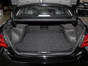 2018Ŀ 2.0L XL M(jn) g