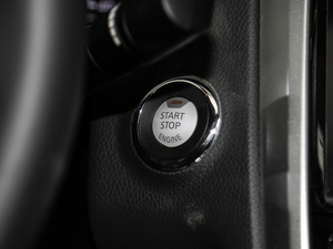 2018Ŀ 2.0L XL M п؅^