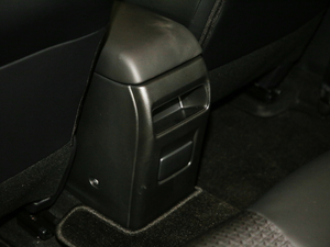 2019款1.6L CVT智行版 空间座椅