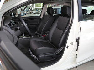 2019款1.6L CVT智享版 国VI 主驾驶座椅