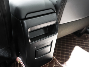 2019款1.6L CVT智行版 国VI 空间座椅