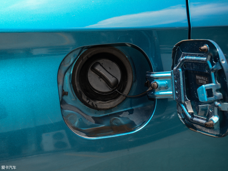 2018LANNIA {B 1.6L CVTܳ