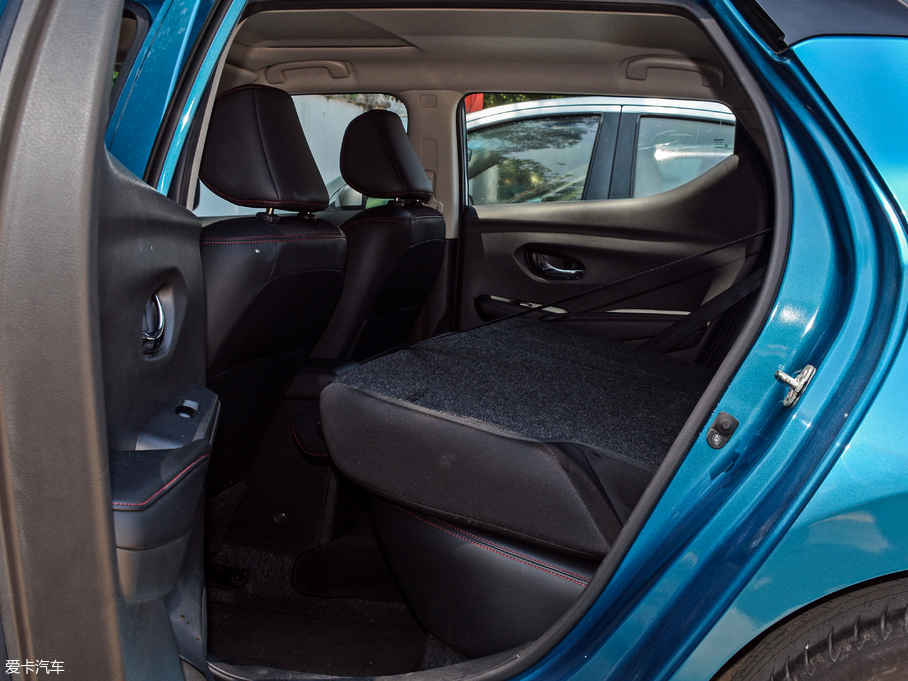 2018LANNIA {B 1.6L CVTܳ