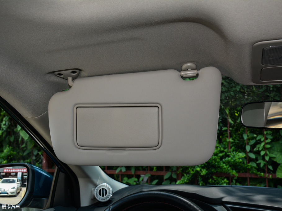 2018LANNIA {(ln)B 1.6L CVTܳ