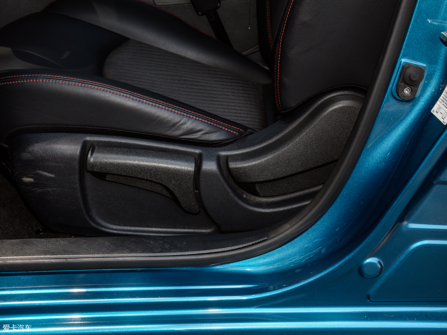 2018LANNIA {B 1.6L CVTܳ