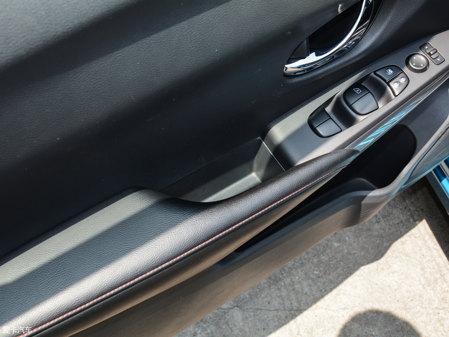 2018LANNIA {B 1.6L CVTܳ