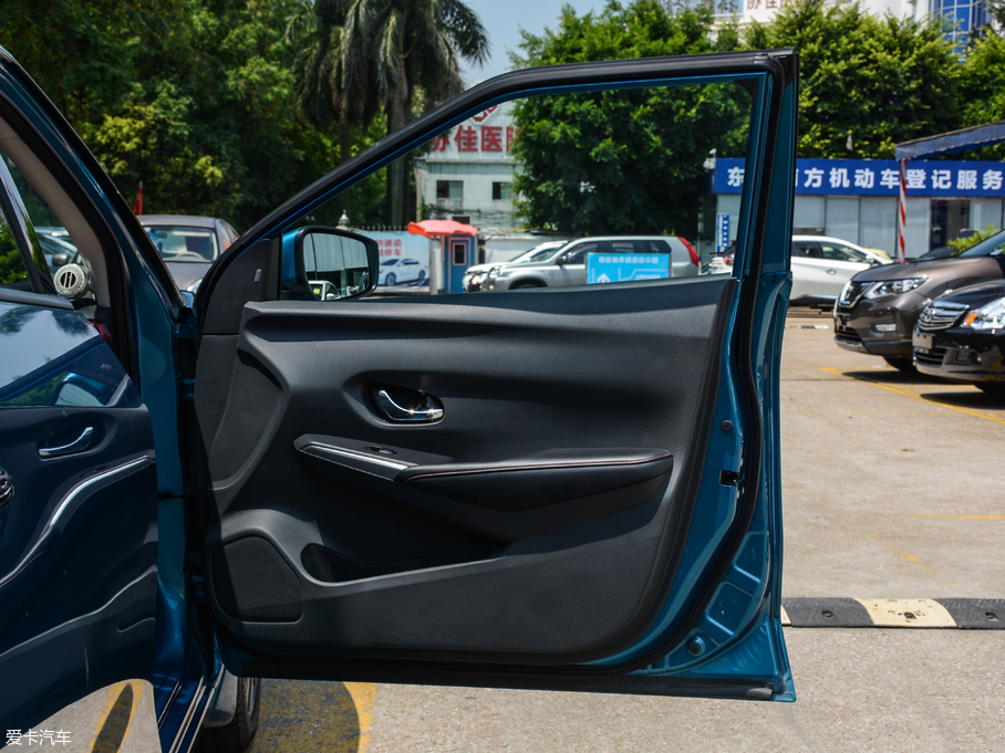 2018LANNIA {B 1.6L CVTܳ