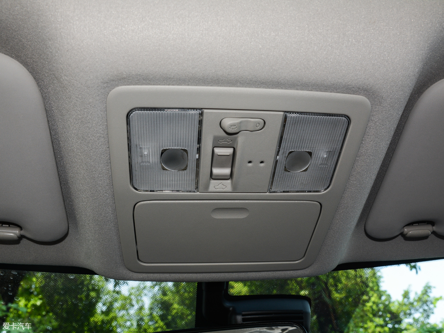 2018LANNIA {B 1.6L CVTܳ