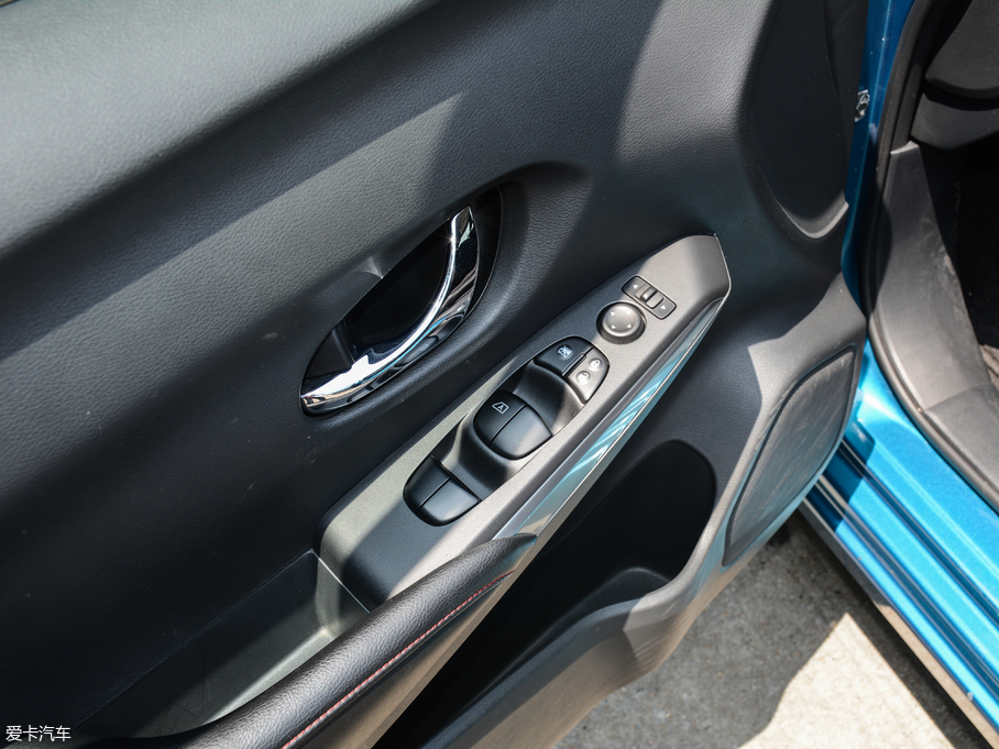 2018LANNIA {B 1.6L CVTܳ