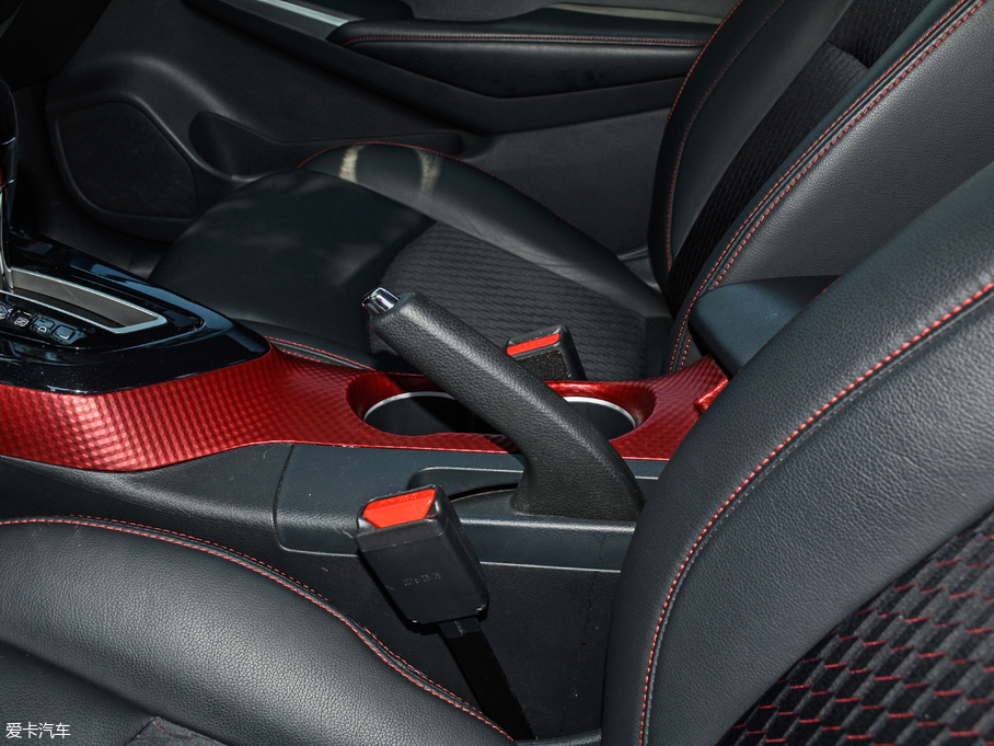 2018LANNIA {B 1.6L CVTܳ