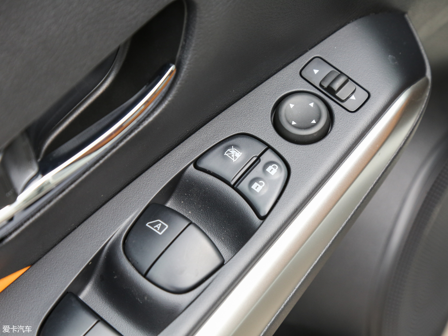 2018ſ 1.5L CVT(lin)