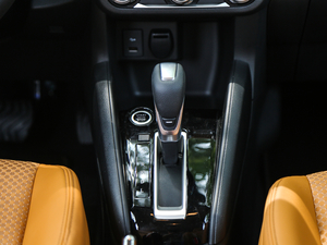 20181.5L CVT п؅^