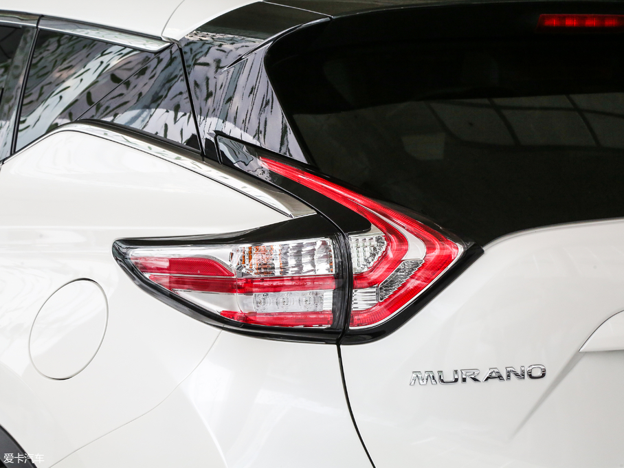 2019����m 2.5 XL �����A��