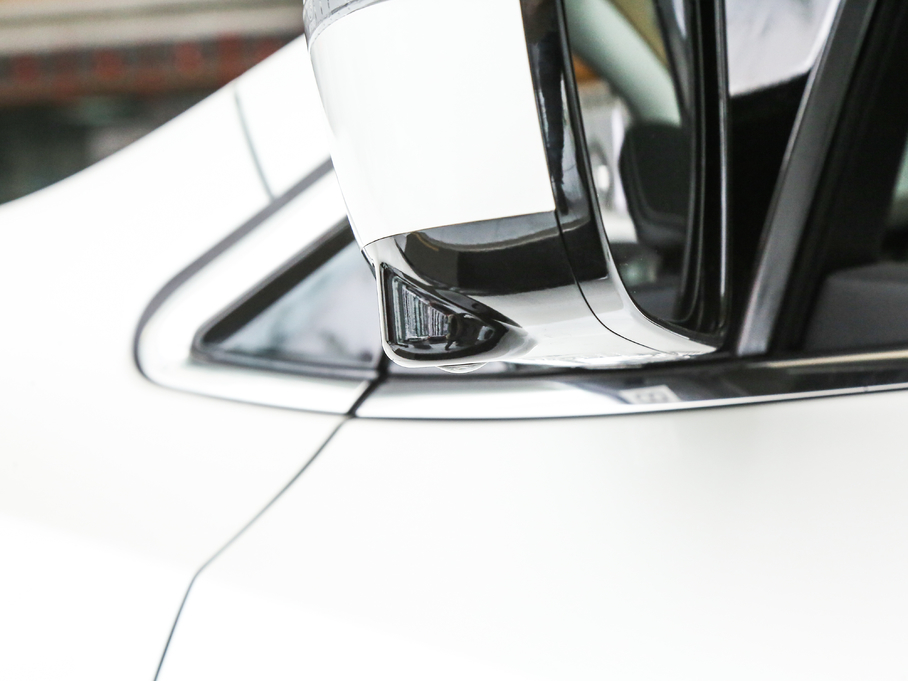 2019����m 2.5 XL �����A��