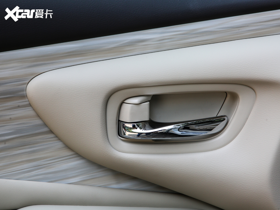 2019mHEV Ŀ 2.5 S/C HEV 4WD XV Ş