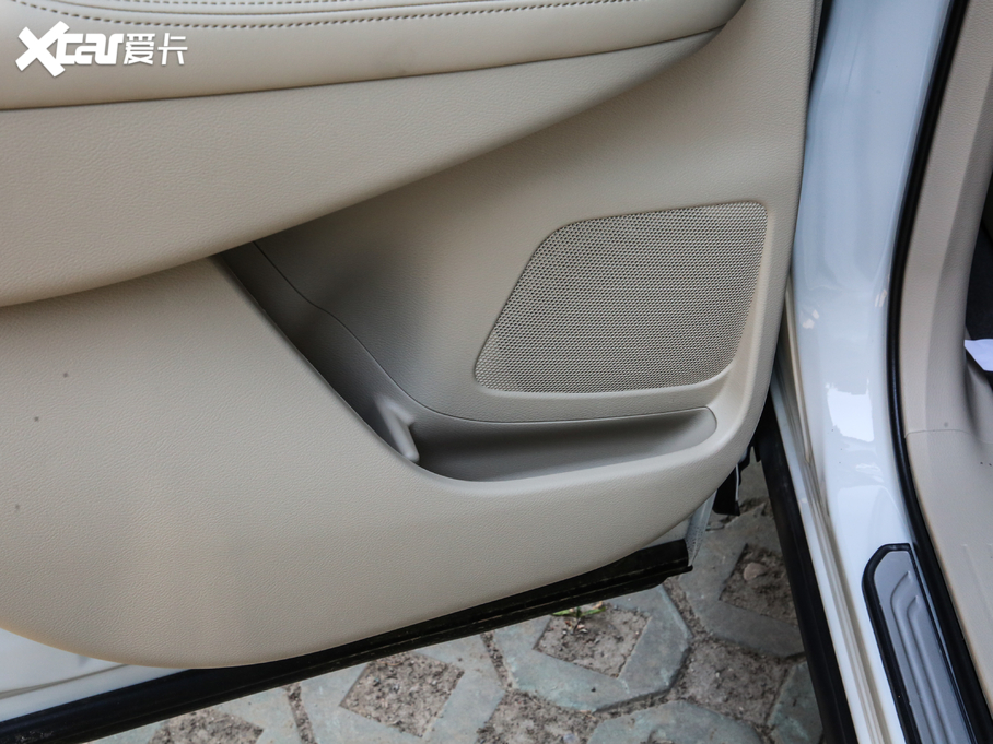 2019mHEV Ŀ 2.5 S/C HEV 4WD XV Ş