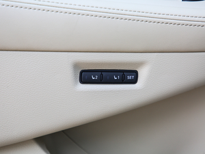 2019Ŀ 2.5 S/C HEV 4WD XV (lin)Ş g