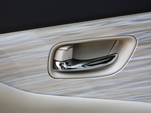 2019Ŀ 2.5 S/C HEV 4WD XV Ş g