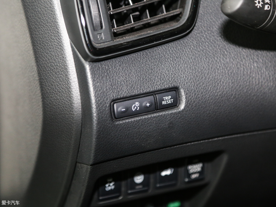 2019E 2.5L CVT(q)(lin)A